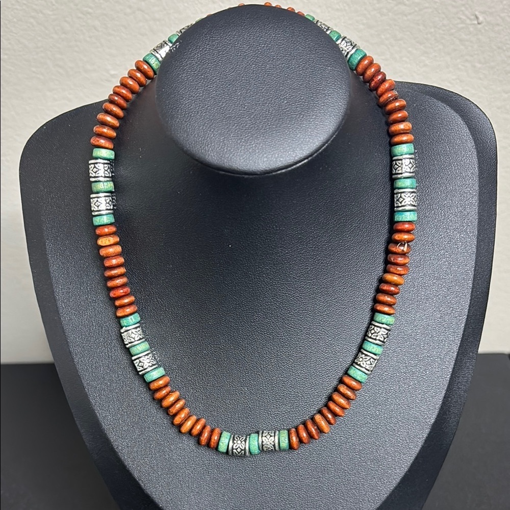 Stretch Boho Disc Beaded Turquoise Wood Necklace